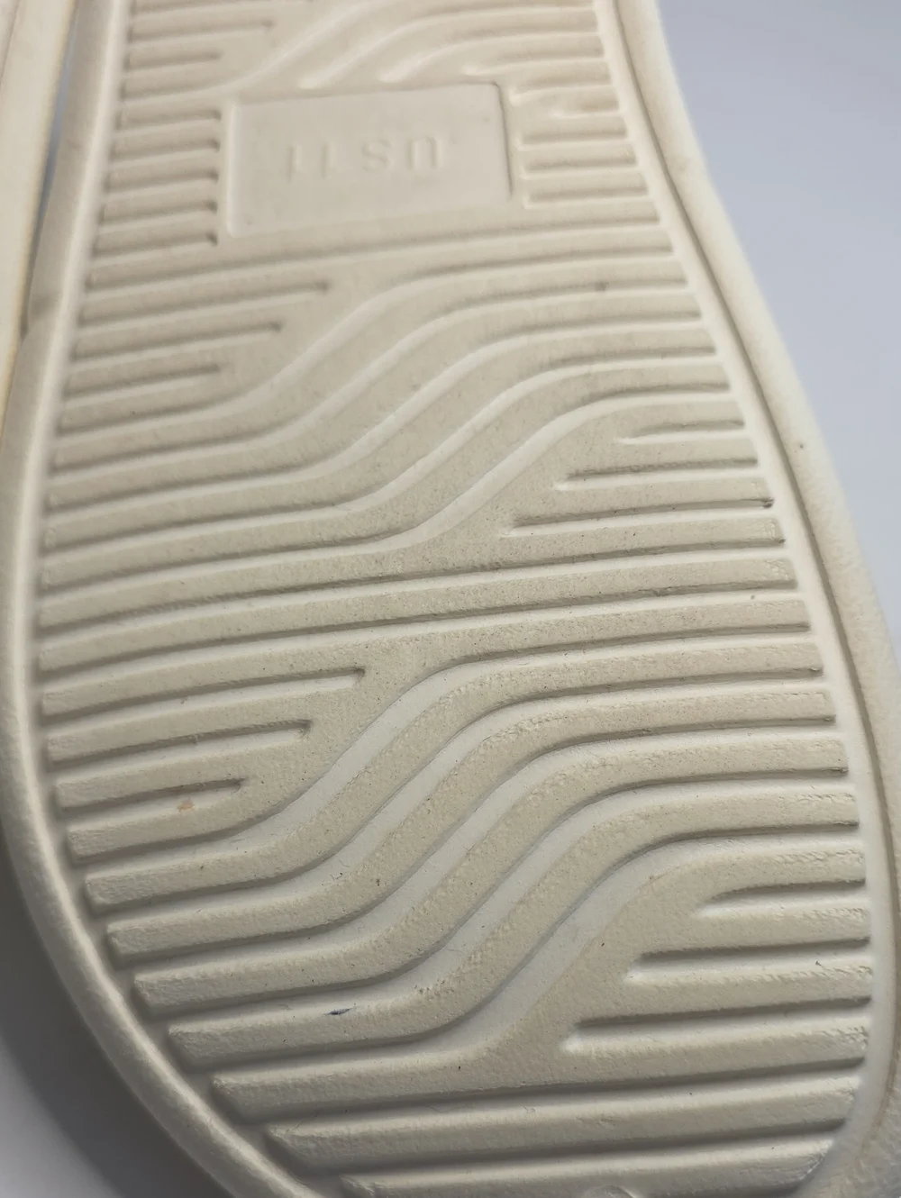 URBAN OUTFITTERS MOLDED EVA CLOGS MULES WHITE MENS 11 COMFORTABLE